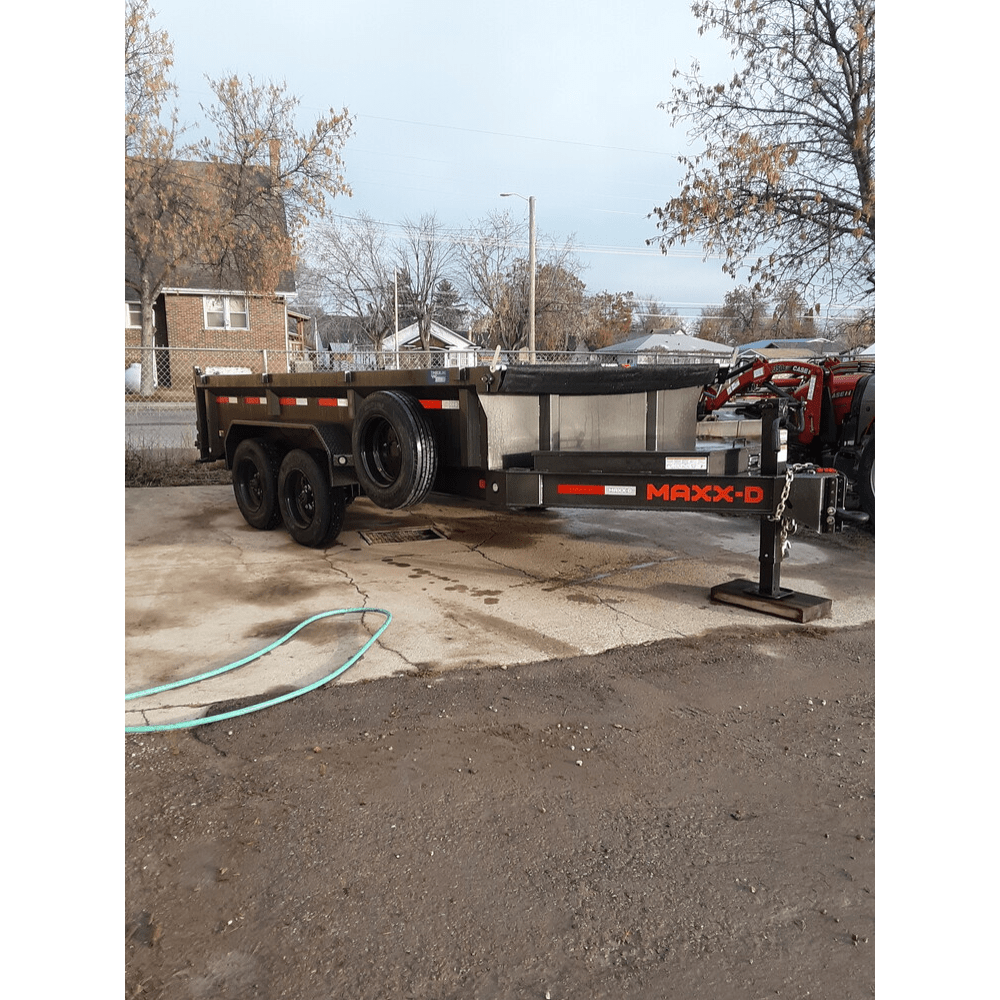 DUMP TRAILER