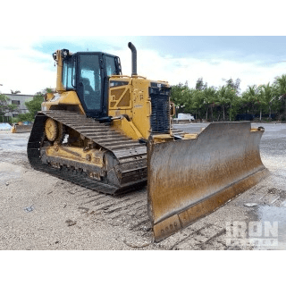 2015 CAT D6N LGP 6 Way Blade rental