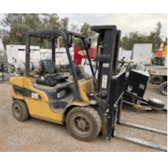 2016 CAT 5000 lb Fork Lift rental